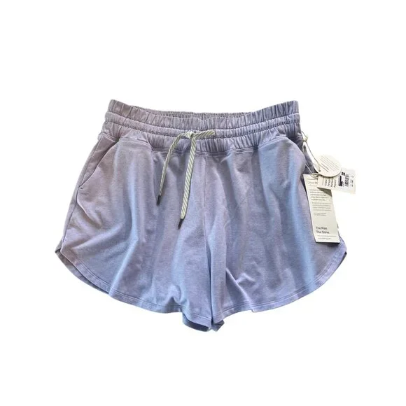 NWT Vuori Halo Performance 2.0 Lounge Shorts W's XL Lavendar MSRP$68 - Picture 10 of 11